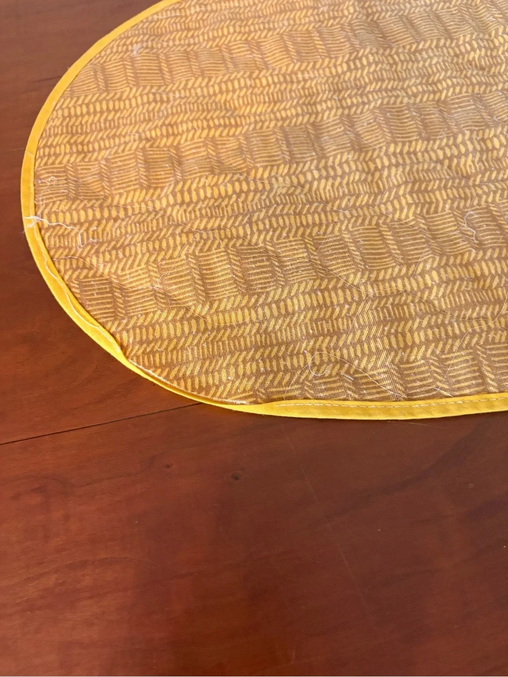 Quilted Oval Placemats Set of 4 Vintage mustard yellow & Brown
